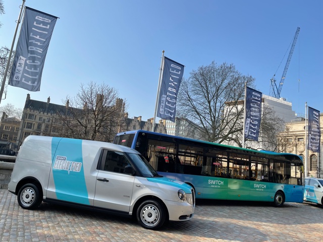 LondonEVCompany's tweet photo. It's great to see the streetwise #VN5 electric van taking centre stage for #SMMTElectrified!

An important day at the @QEIICentre, marking the end of the first 'electric decade' and the start of a new one, as the UK transitions towards net zero.

@SMMT

#NetZero #ZeroEmissions https://t.co/XXcl0LcBoW