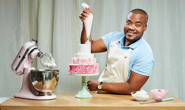 Are you a cake connoisseur or 'just roll with it' kind of baker?! 🧑‍🍳We want to see your creative cake designs, themed around Nottingham! Shortlisted entries will get to bake their masterpieces, for guest judge Selasi from Bake-off! 🧁 only 3⃣ days left!! forms.office.com/r/xFZHjJVR1M