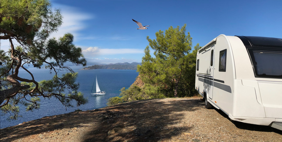 TowingSolutions's tweet photo. Planning your next caravanning trip to Europe? Want to make sure your towing safely? https://t.co/WO6A3MpvYN #caravan #caravancourse #towing #towsafe #caravanning #caravansofinstagram #caravantowing https://t.co/ljnh1mgUSa
