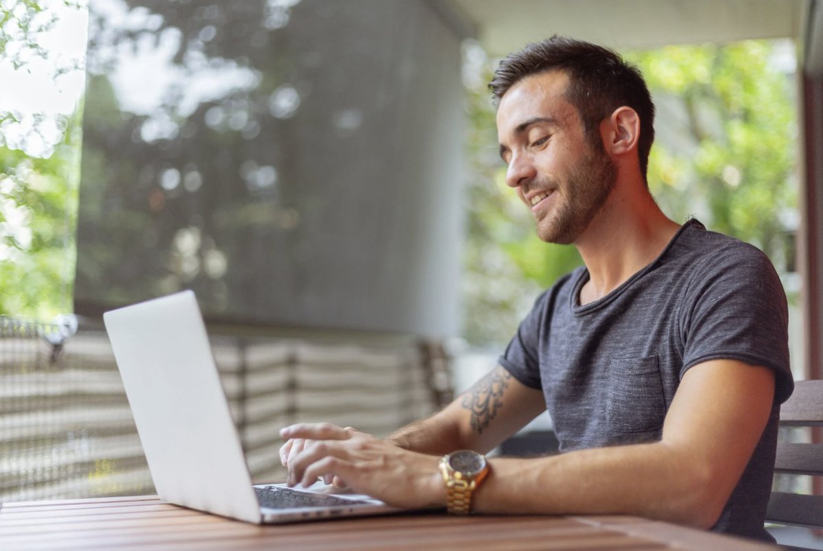 Presto Anche L’Italia Avrà il Suo Visto per Attrarre Nomadi Digitali e Lavoratori da Remoto! buff.ly/3KYEruG  #nomadidigitali #digitalnomads #lavorodaremoto #remoteworking #smartworking