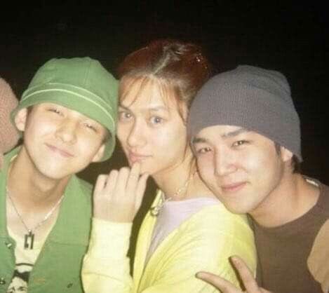 Teukchul Family tweet media