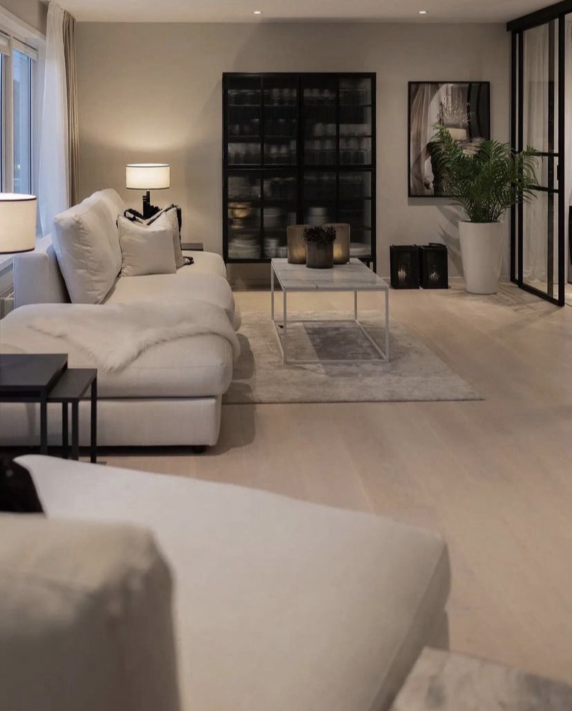 CavettoArc's tweet photo. Absolutely beautiful design 🖤
Share this with you friends that would love to see this.. ✨
#homeconcept  #architecture #renovation #remodel #realestate #design #decor #interiordesign 
#design #home https://t.co/oJxofoKHzQ