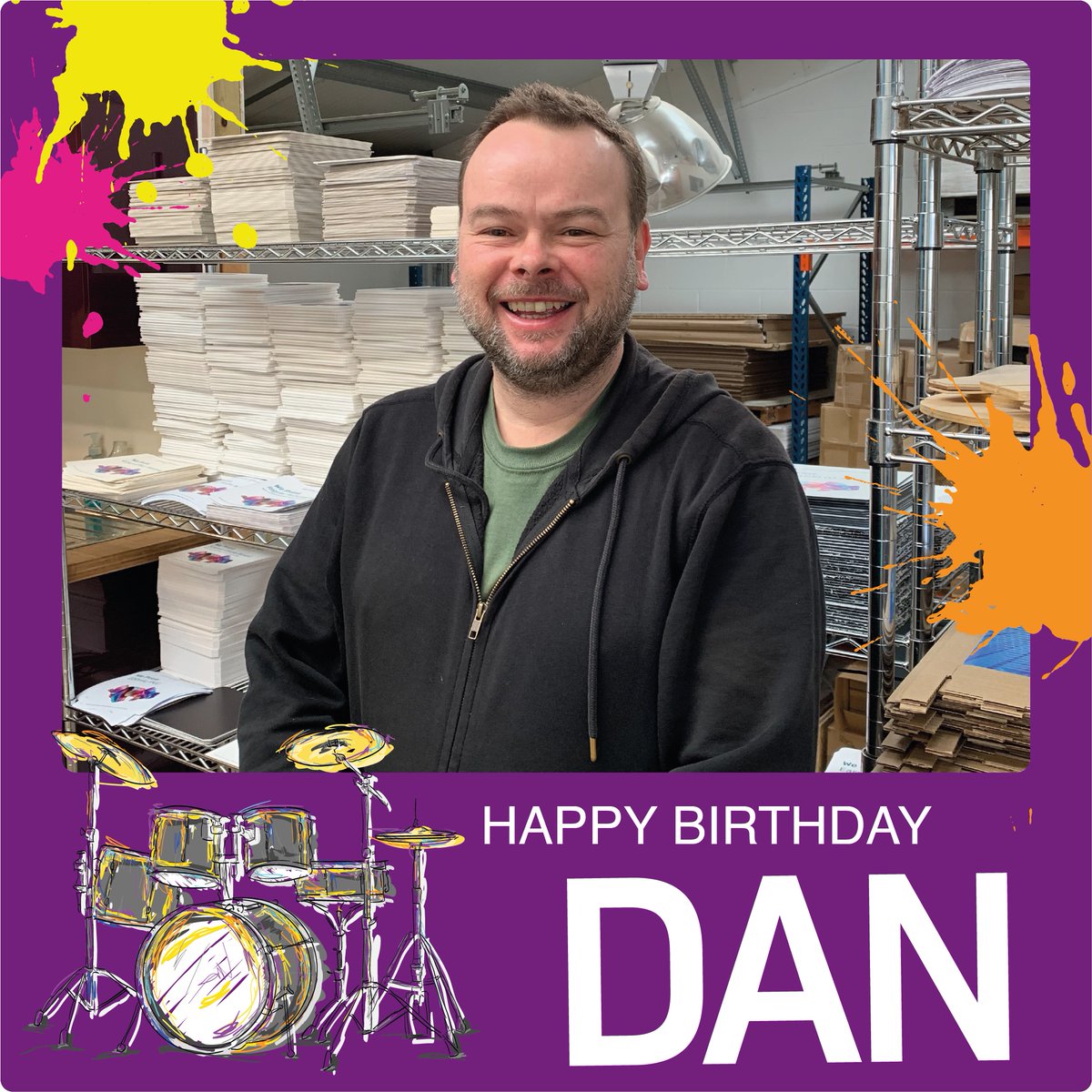 Cotswold_Print's tweet photo. 🎈THE DOCTOR'S BIRTHDAY! 🎈

We would like to wish Dan a very HAPPY BIRTHDAY!! We hope you have the most wonderful day today! 🎂

#happybirthday #biggerprintingforbiggerthinking #wideformatprinting #usp #gloucestershire #Whiteink https://t.co/kKwTTVrw6r