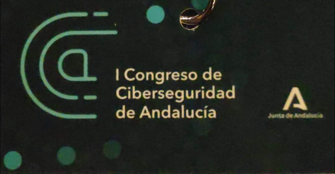 JM_Dona's tweet photo. La formación en Ciberseguridad no puede ser un hobby, hay que profesionalizada y regularla. La Universidad y la FP no pueden ignorar más este ámbito de conocimiento/profesional.
#aponerselaspilas #CIBERSEGURIDADaND https://t.co/FZ1QySZL5O