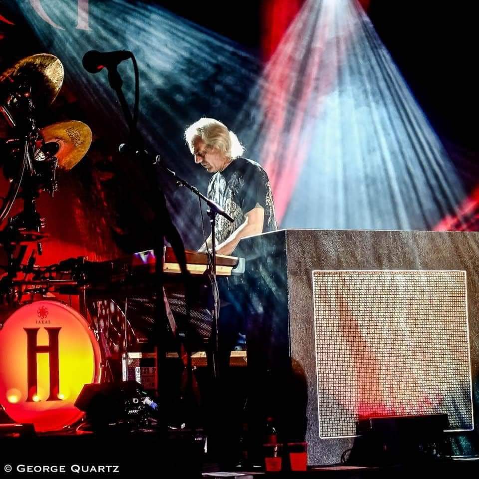   Happy birthday to the fantastic Phil Lanzon, keyboard player and songwriter with Uriah Heep for 35 years! 