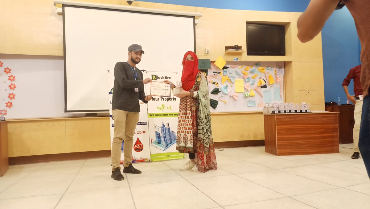SyyedNoman's tweet photo. “Every drop of blood is like a breath for someone! Donate blood"

#JZT_ThalassemiaFreePakistan
#JZTPakistan https://t.co/C80ZYLiblw