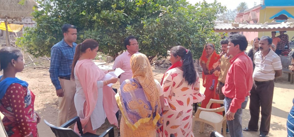 DCkhunti's tweet photo. माननीय सर, 
मुख्यमंत्री असाध्य रोग योजना के तहत बेटी रिया के समुचित इलाज की व्यवस्था सुनिश्चित की जा रही है। उचित चिकित्सीय उपचार हेतु उन्हें अपोलो अस्पताल भेजा गया है। प्रशासन की टीम द्वारा निरन्तर बच्ची के परिजनों से सम्पर्क कर उन्हें सभी आवश्यक सहयोग किया जा रहा है। https://t.co/CANWX95tOY