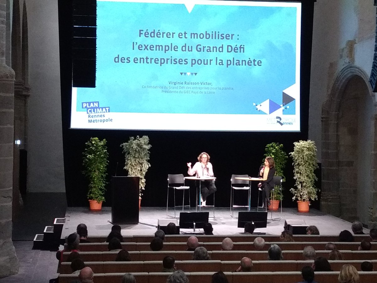 CodevRennes's tweet photo. La conférence locale du #Climat @metropolerennes se poursuit avec le témoignage de Virginie Raisson-Victor, autour du #granddefi des #entreprises pour la #planete, de nombreux bénévoles du Codev sont présents ! https://t.co/tl05kWwXeG