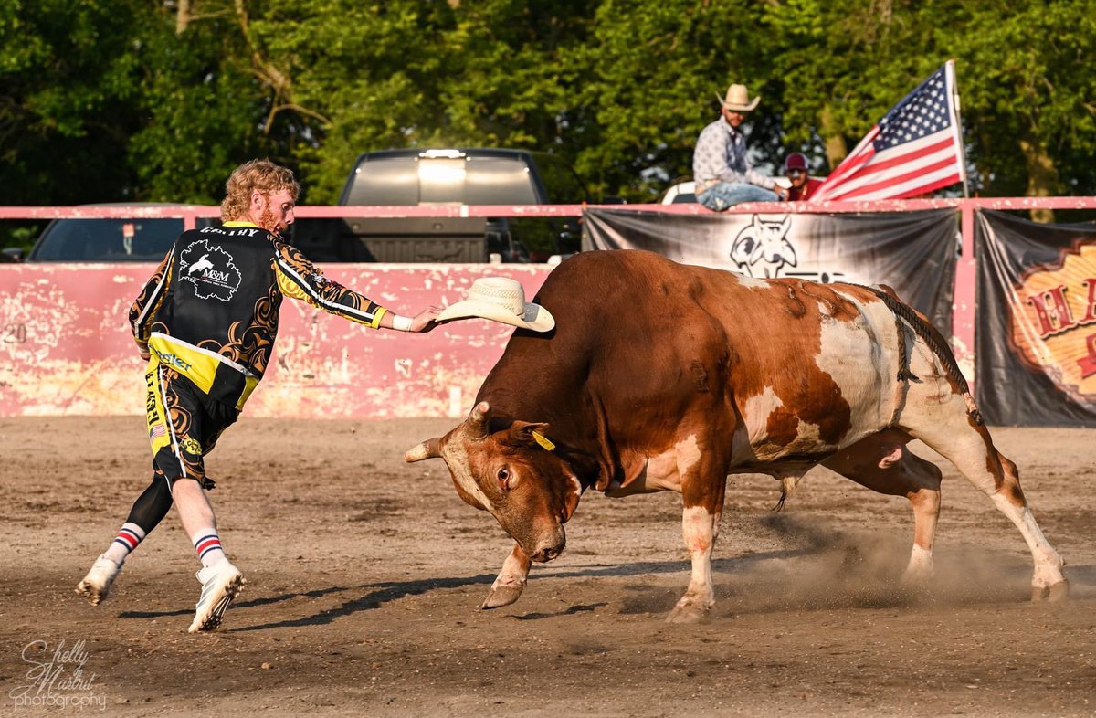 gSf___'s tweet photo. @ranchwater @CoorsBanquet Sponsor me?🤘🏻 https://t.co/CLtz9eVpg5