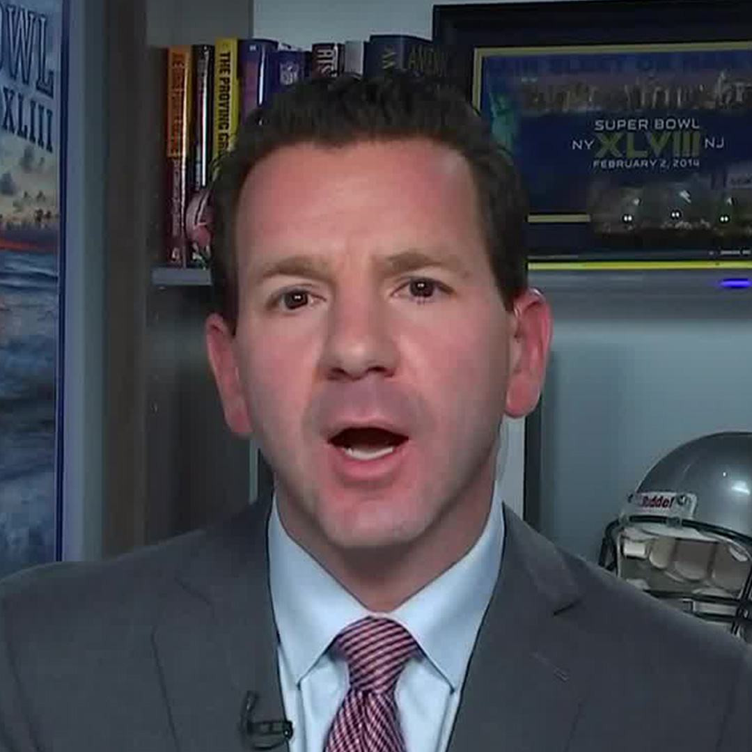 nflnetwork's tweet photo. Free agency got us like: 😮😮 https://t.co/sR1iJl5uBC