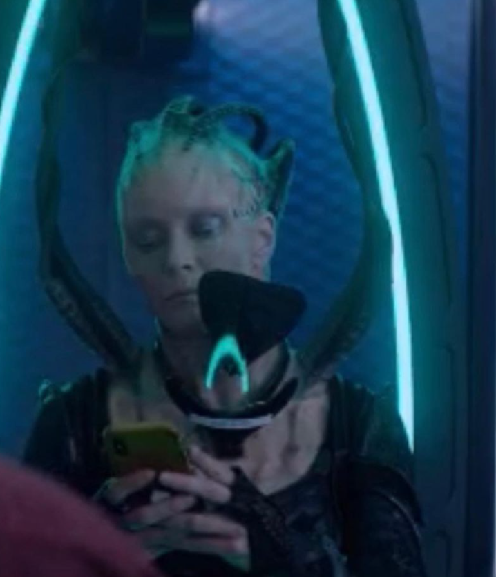TheTrekCentral's tweet photo. "Picard wants to time travel, totally gonna assimilate his ship when he's not looking haha #BorgForever - Send"

🖖 #StarTrekPicard https://t.co/XqyiK5HWjN