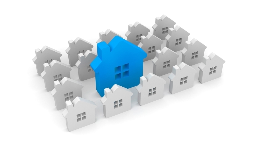 TurnerGroupGA's tweet photo. Is It Smart to Build the Biggest or Smallest House in the Neighborhood? https://t.co/xY8922n7rp https://t.co/lQ3NNjF2Hw