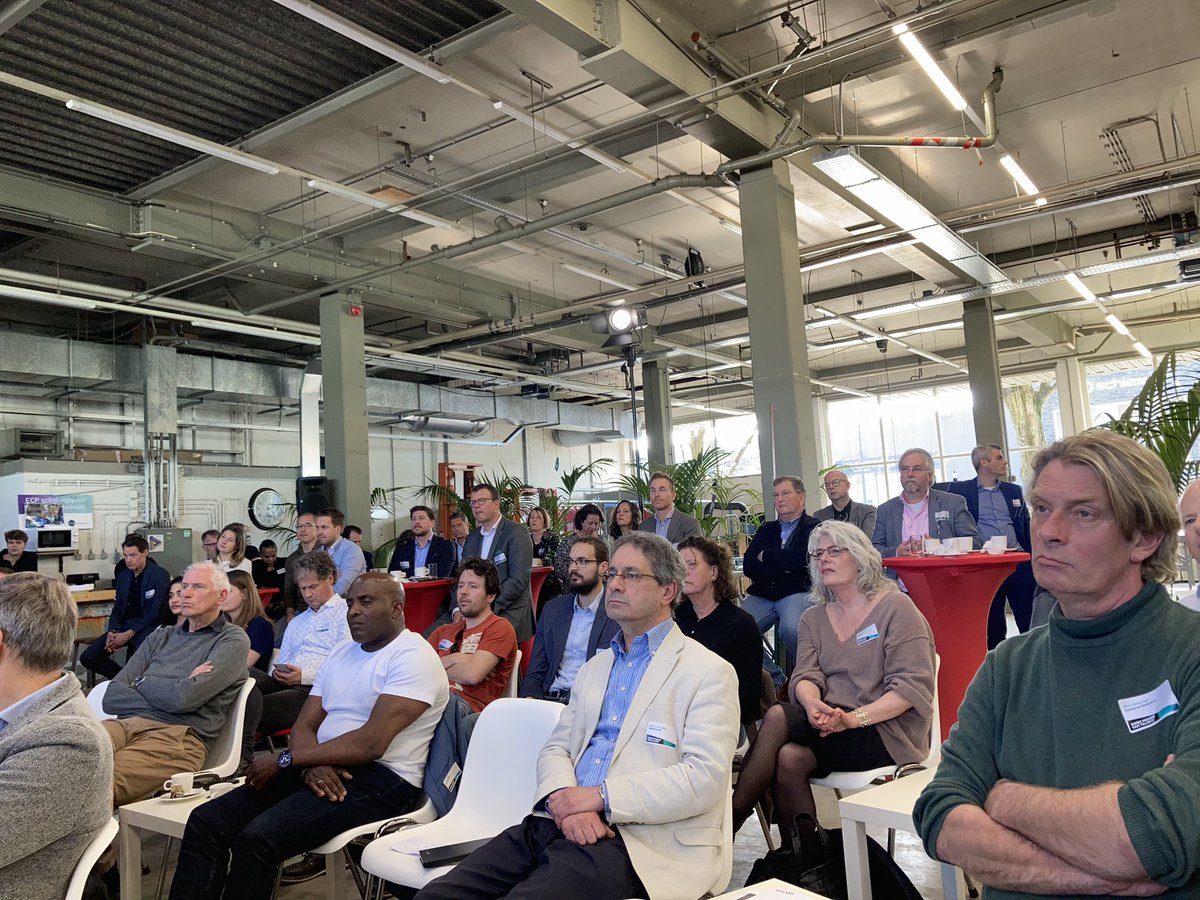 Antoinettelaan's tweet photo. In #Schiedam gebeuren mooie dingen... We maken ‘werk van talent’ in de campusontwikkeling @SchieDistrict #techniek #onderwijs https://t.co/bhYPuzvJZy
