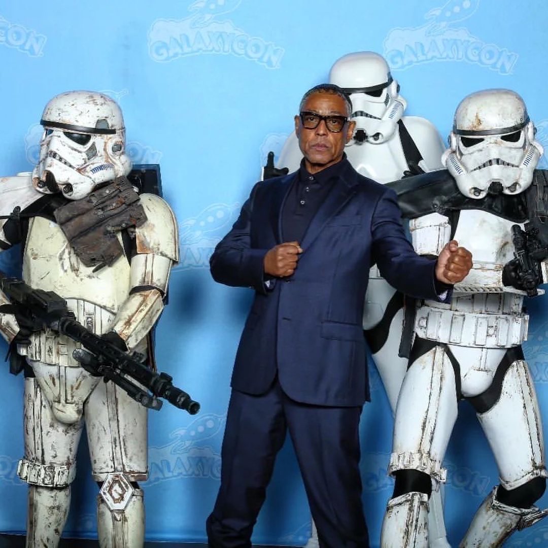 quiethandfilms's tweet photo. Another awesome weekend in the books! Thanks to everyone who came out to @galaxyconlive, I had a blast getting to meet so many of you and see your epic cosplay. Next stop, @lex_con! Are you going to join me? #GalaxyCon #GalaxyConRichmond #LCTC2022 https://t.co/zI9TtxROtL