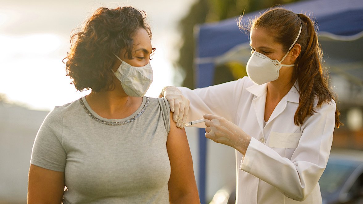 umiacs's tweet image. To improve accessibility to COVID-19 vaccination sites, researchers @UofMaryland and @UVA_BI are developing algorithms to help health care officials determine the best locations.

Their award-winning paper will be presented at #aamas2022.

Learn more: go.umd.edu/q2n