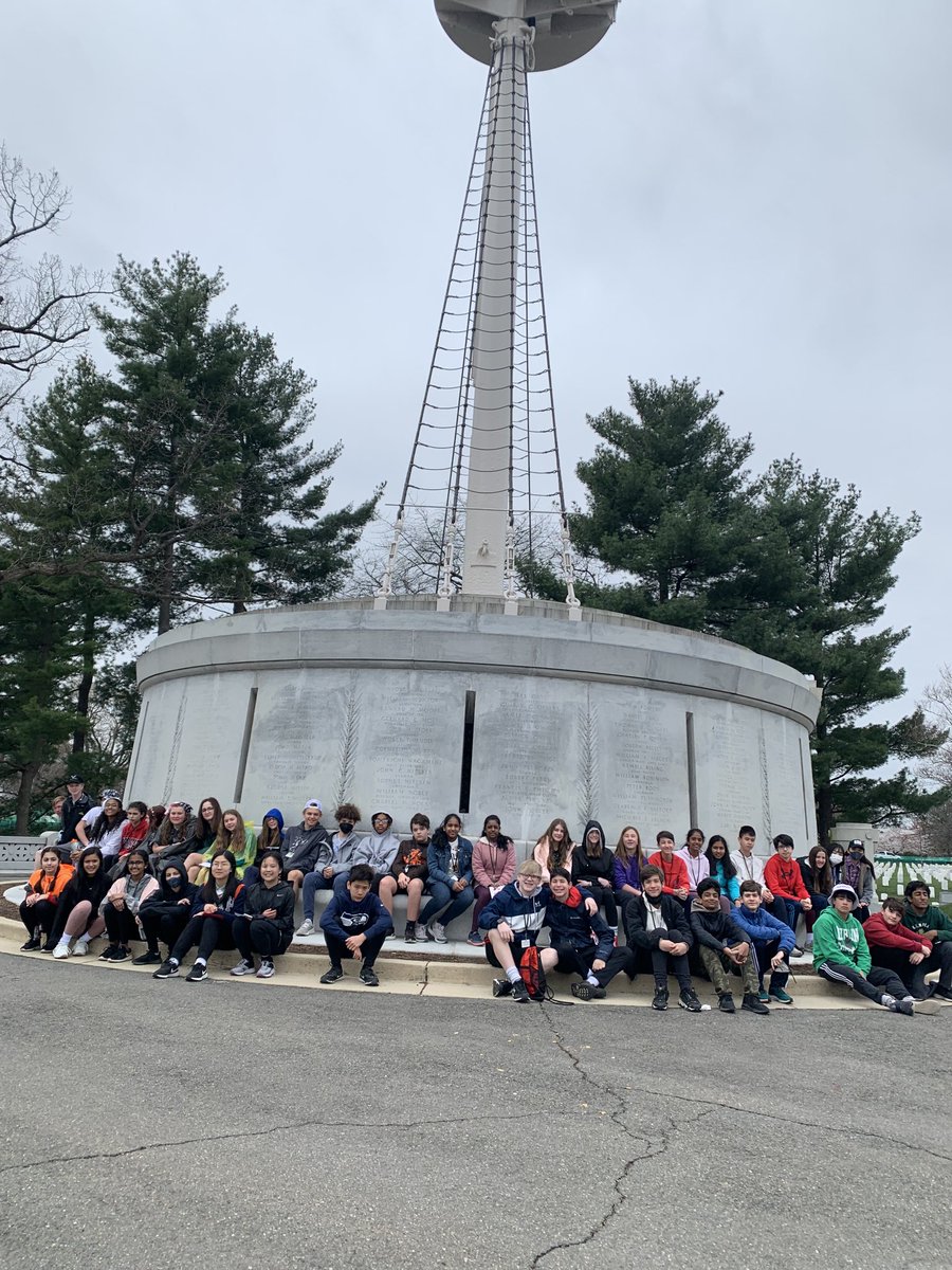 kmsDCbus2's tweet photo. Paid our respects to USS Maine, John Glenn and Challenger crew. https://t.co/t1IIsnvdcK