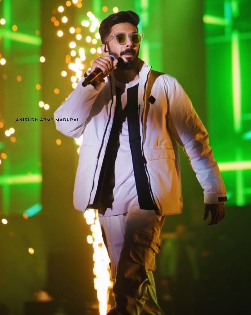 Anirudh_Army's tweet photo. ๐ค๐๐๐จ๐๐ค ๐๐ญ๐๐ซ๐๐ค ๐๐ฎ๐๐๐ข ๐๐ฑ๐ฉ๐จ๐ธ
#expo2020dubai #btosproductions
@anirudhofficial https://t.co/JJ407on21A