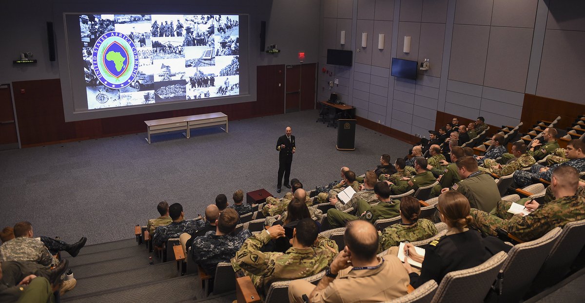 AndrewSErickson's tweet photo. The Center for #Naval #Warfare Studies (#CNWS): An Introduction

History/links/photos: https://t.co/CRqe6DpGzQ

>Dean #job open @USAJOBS: https://t.co/Log71AIcC3

#Research arm of @NavalWarCollege seeks leadership through end of this #DecadeOfDanger from peaking #China &amp; #Russia! https://t.co/Z13qGxeYiC