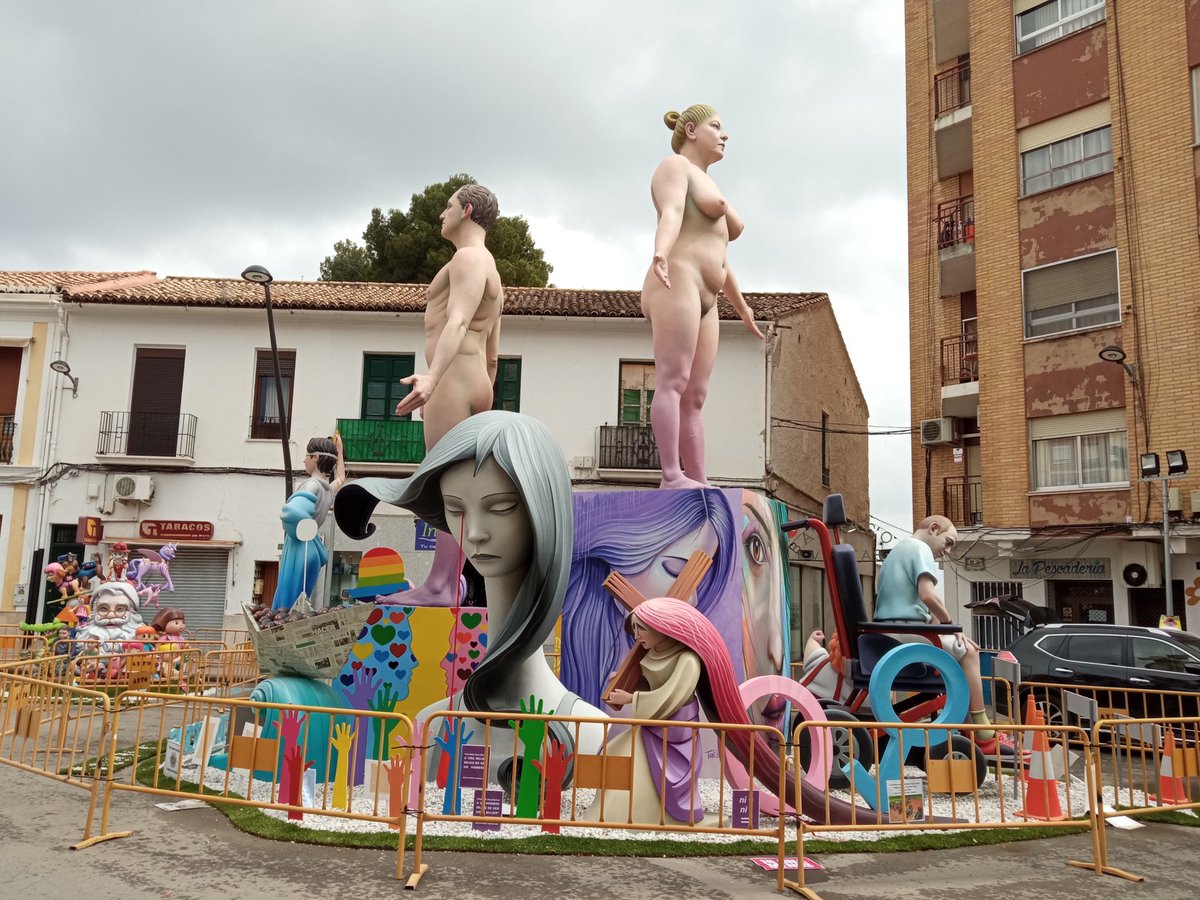 Falla 2022 de la <a href="/Falla_Ventas/">Falla las Ventas</a> de Buñol, obra de Toni López. #Fallas2022