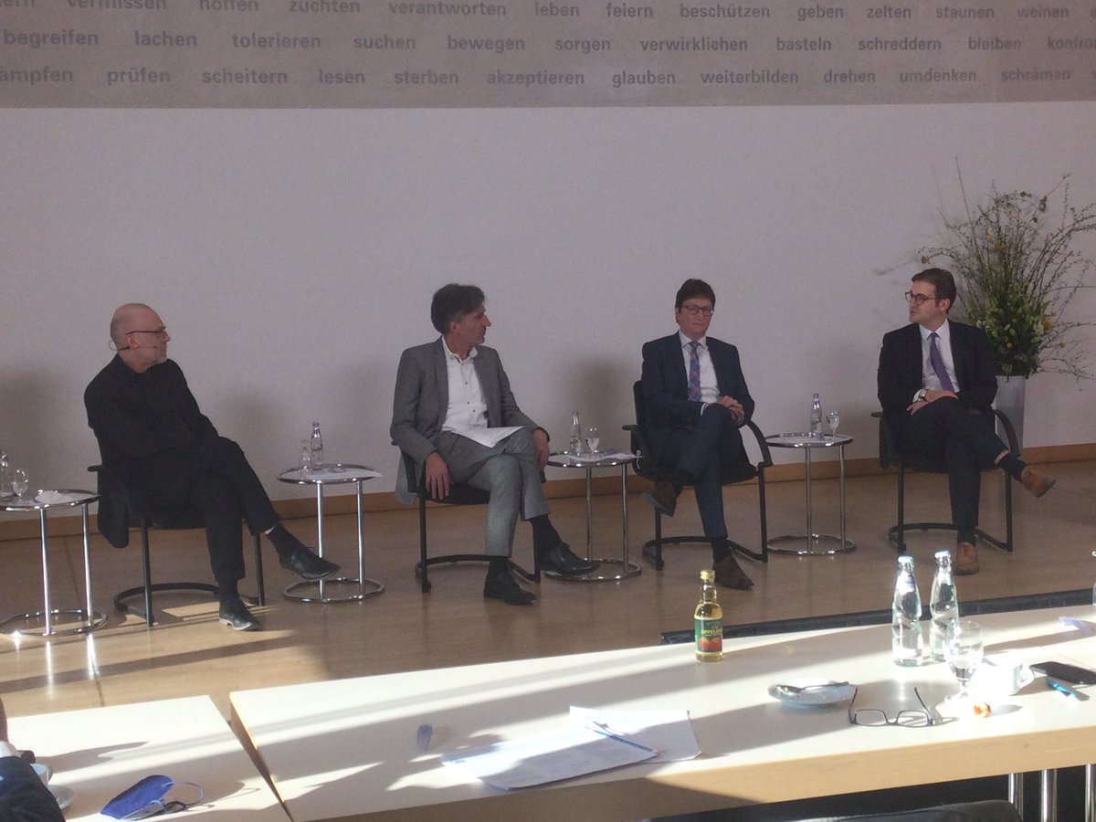 ikk_ev's tweet photo. Die Podiumsdiskussion beginnt: @EtgetonStefan, @BertelsmannSt, Prof. Prof. Dr. Claus-Dieter Heidecke, #IQTIG, Prof. Dr. Jörg Loth, @IKKSuedwest, MdB @StephPilsinger, #plattform_ikkev
Diskutieren Sie mit! https://t.co/mdQGHTMTyq #plattform_ikkev# https://t.co/zczq8IIKPK