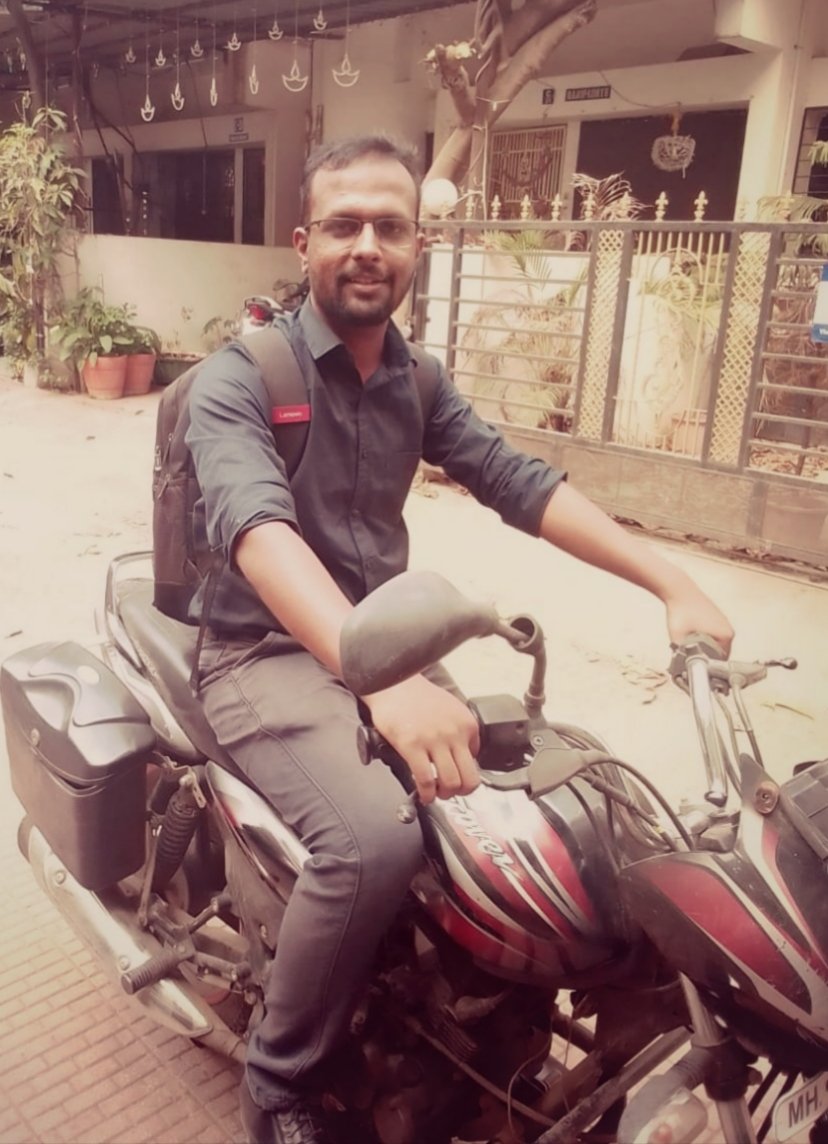 AkshaykumarJal3's tweet photo. #backtoformal
#AkshaySonar https://t.co/fDdUfOk4op