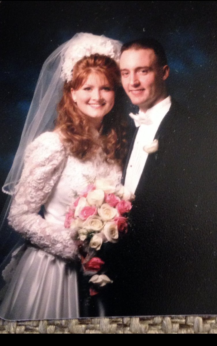 estes_uk's tweet photo. @KellieEstes Happy 26th anniversary https://t.co/g7C9upxjE0