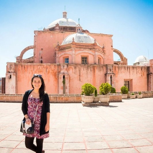 VamosGlasgow's tweet image. #Spanish is so popular we needed sb to help. Very happy to introduce you to our dear Adri.

Born and bread in Northeast #Mexico (¡Chido! 👏), Adri studied Social Communication and is here now with us full of energy. 

Give her a warm welcome in the comments 👇👇

#VGteam #WCW