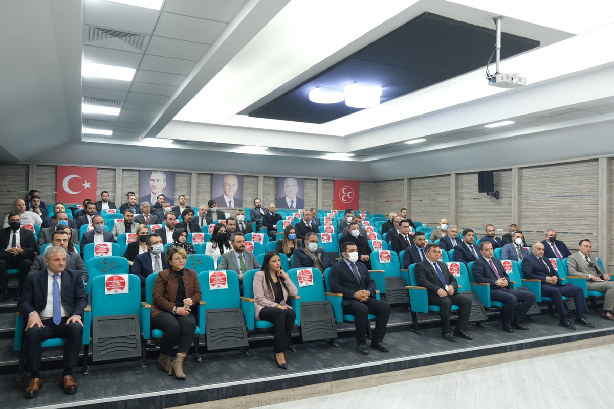 İl Yönetim Kurulu toplantımızı gerçekleştirdik. Üyelik Kampanyamızda göstermiş oldukları üstün gayretleri için İl Yönetim Kurulu Üyelerimiz Adem Akın, Utkucan Yıldırım ve Muhammet Yakar'a Plaket takdim ettik. Katkıları için kıymetli dava arkadaşlarımıza  teşekkür ediyorum.