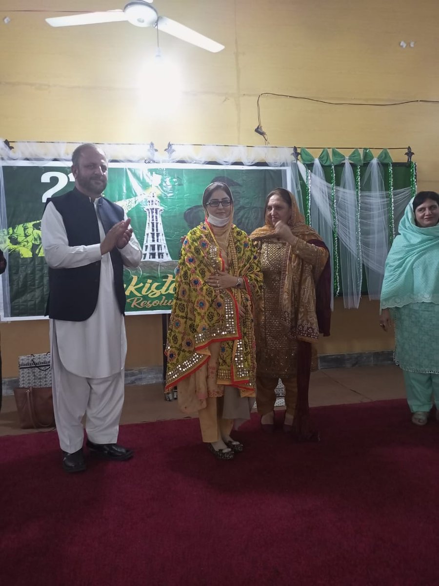 AcPabbi's tweet photo. Today Assiatant Commissioner Pabbi Sarah Tawab Umar , graced the occasion of 23rd March as a Chief Guest at GGDC Pabbi. She emphasised the indispensible role of women in the development of our country with special reference to Pakistan Resolution Day, 1940. https://t.co/Y4B1vXiwNW