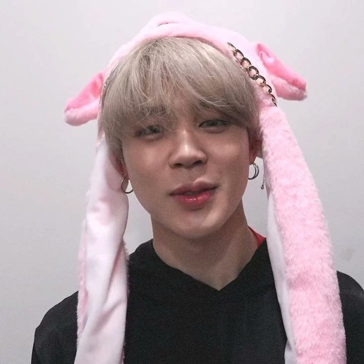 Bu twiti görüyorsan mens atabilir misin? 
Please 😢
Hesabımda sorun var...