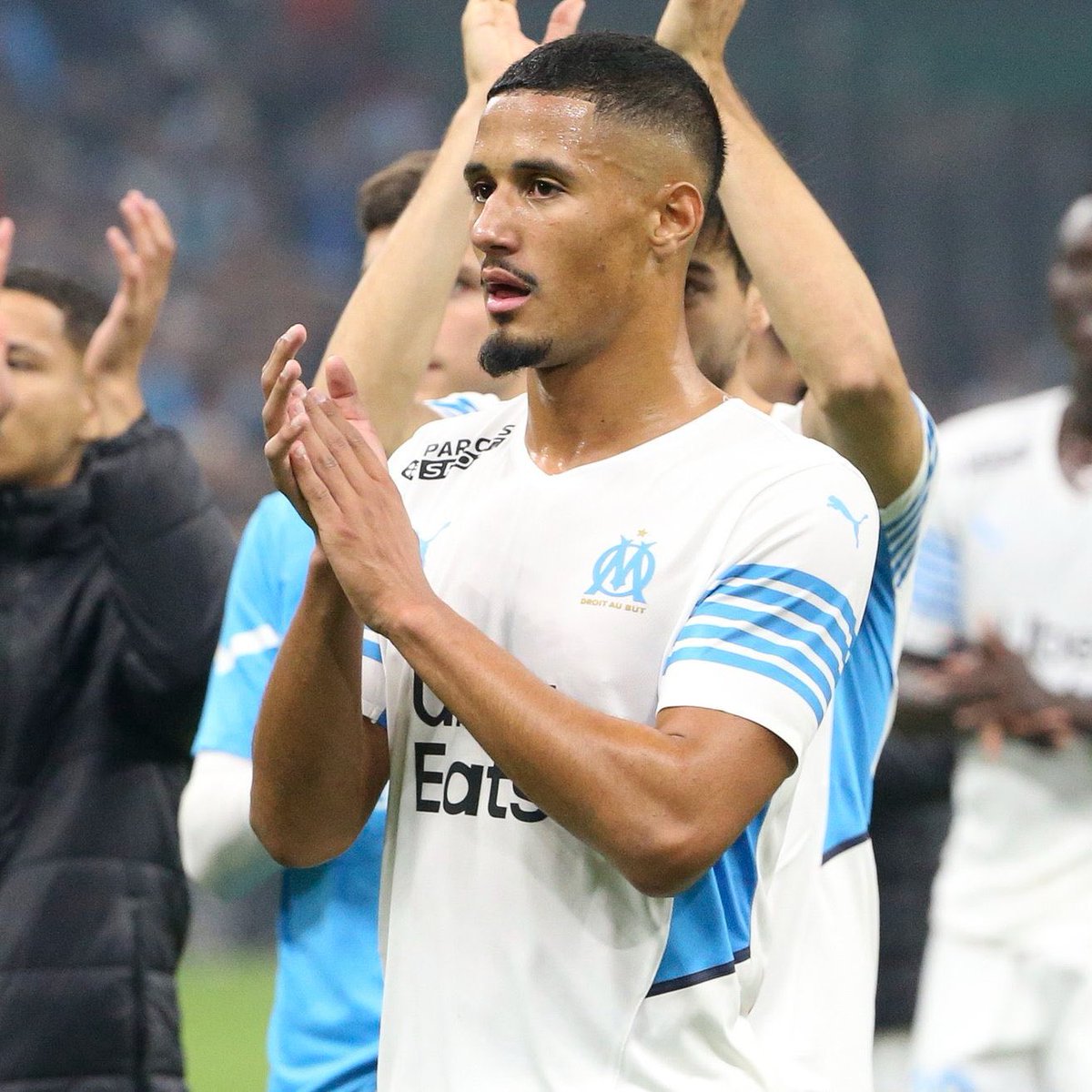 ActuOM___'s tweet photo. Si l'#OM ne pouvait garder qu'un seul joueur cet été, vous garderiez qui ? #TeamOM 

🔄 Kamara                ❤️ Saliba https://t.co/nIxFe7V5Kp