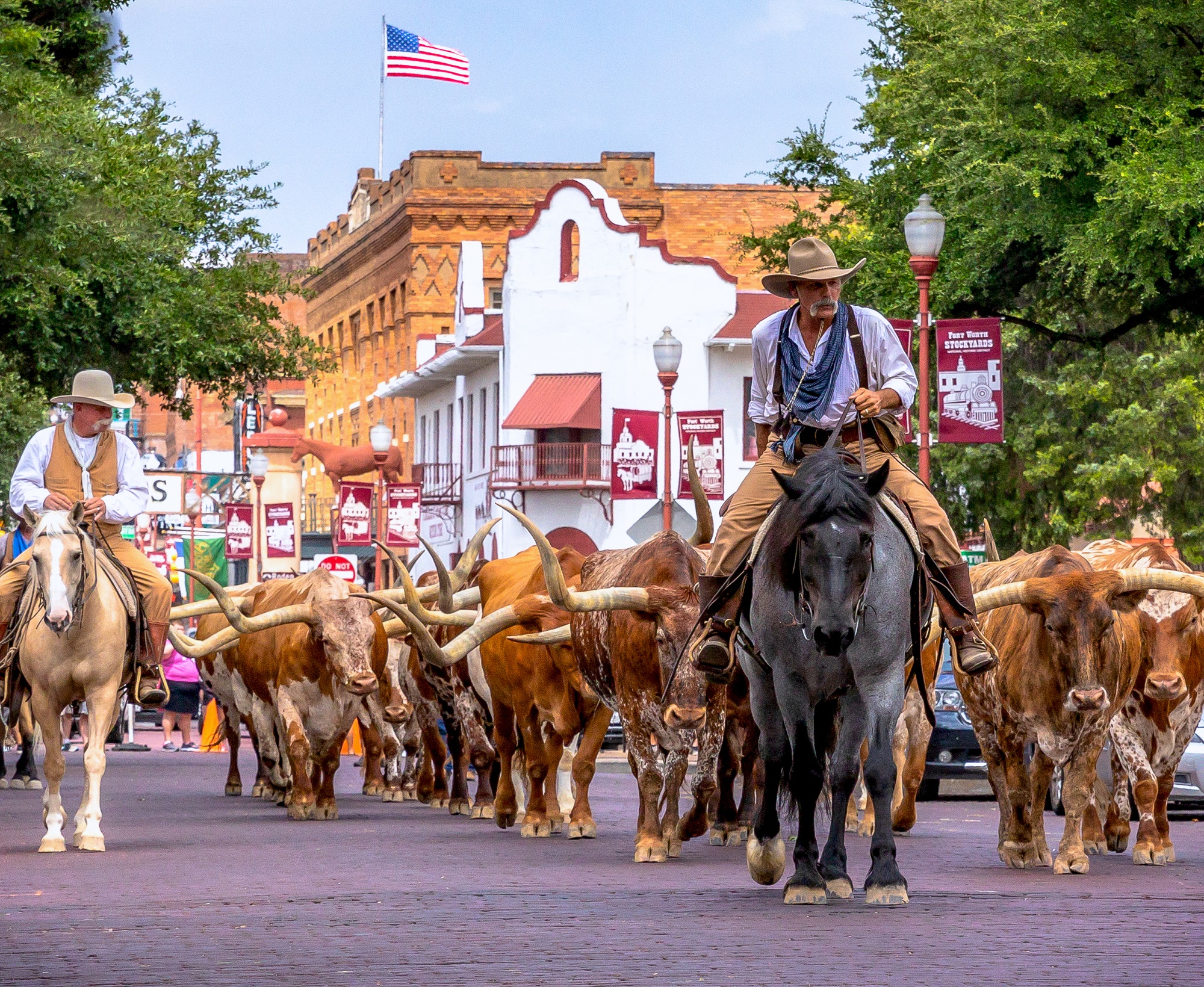 Texas Historical Commission on X: The Fort Worth Stock Yards Company was  incorporated on this day in 1893, building on an existing cattle industry.  Explore Texas' cattle & cowboy heritage:  📷: @