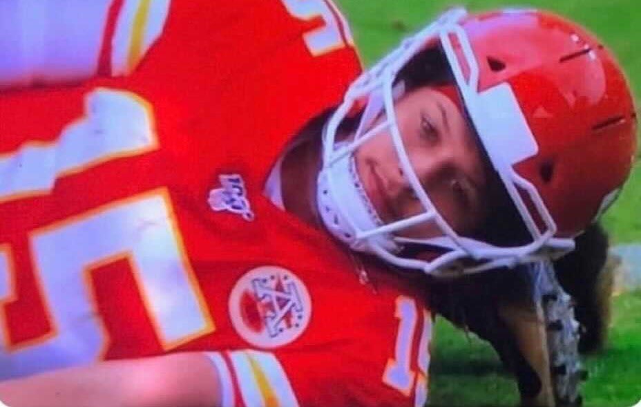 blange00's tweet image. When Statefarm didn’t protect you from losing your WR1