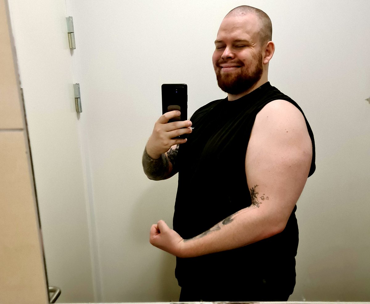 HAMDERBANG tweet media