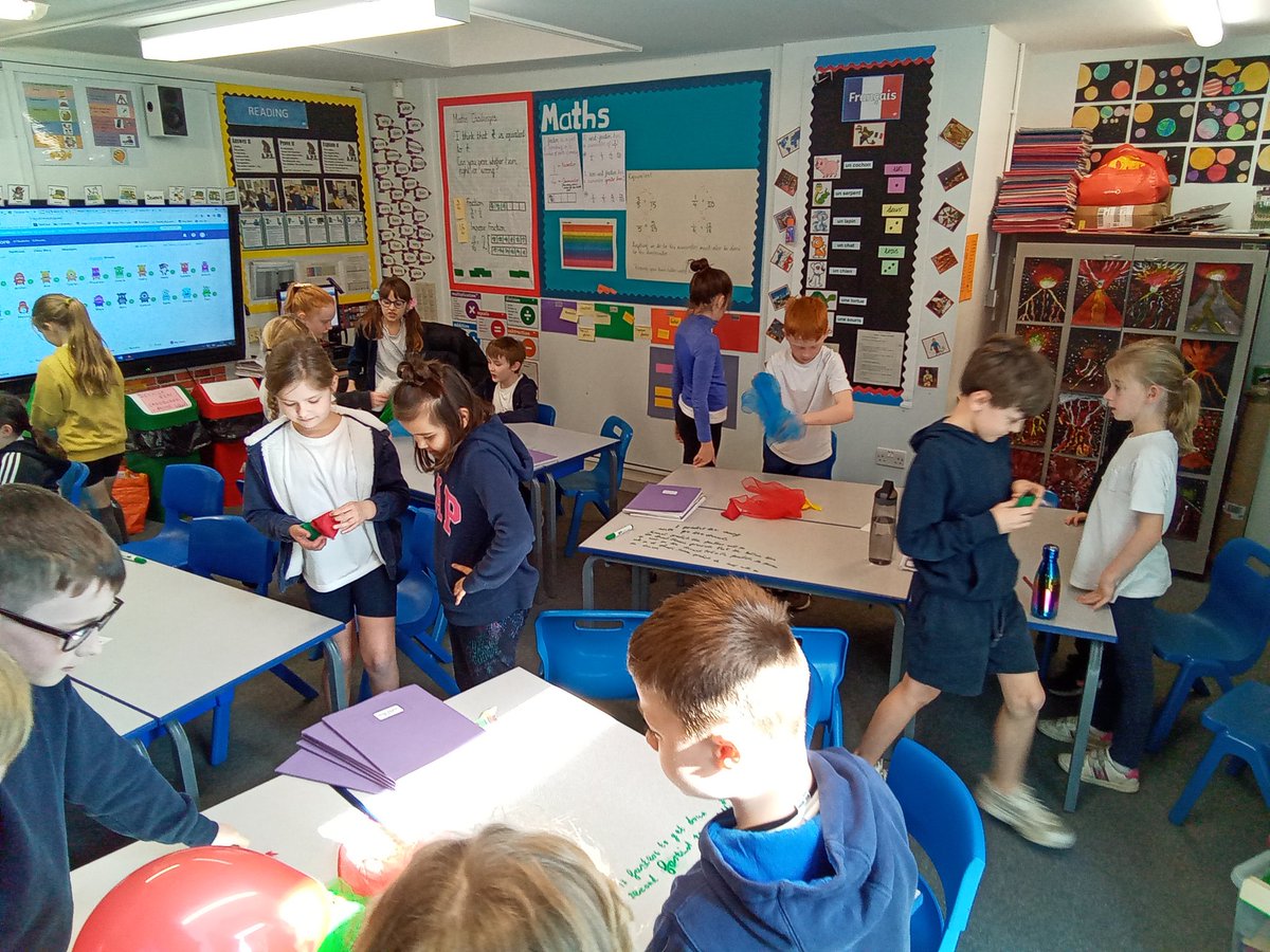 SaxtonCE's tweet photo. Sycamore loved our visit from Mr Priest this morning! We learnt so much from our gravity investigation! #STEM #PrimaryScience #Sycamorescience https://t.co/ol6xbAFc3F