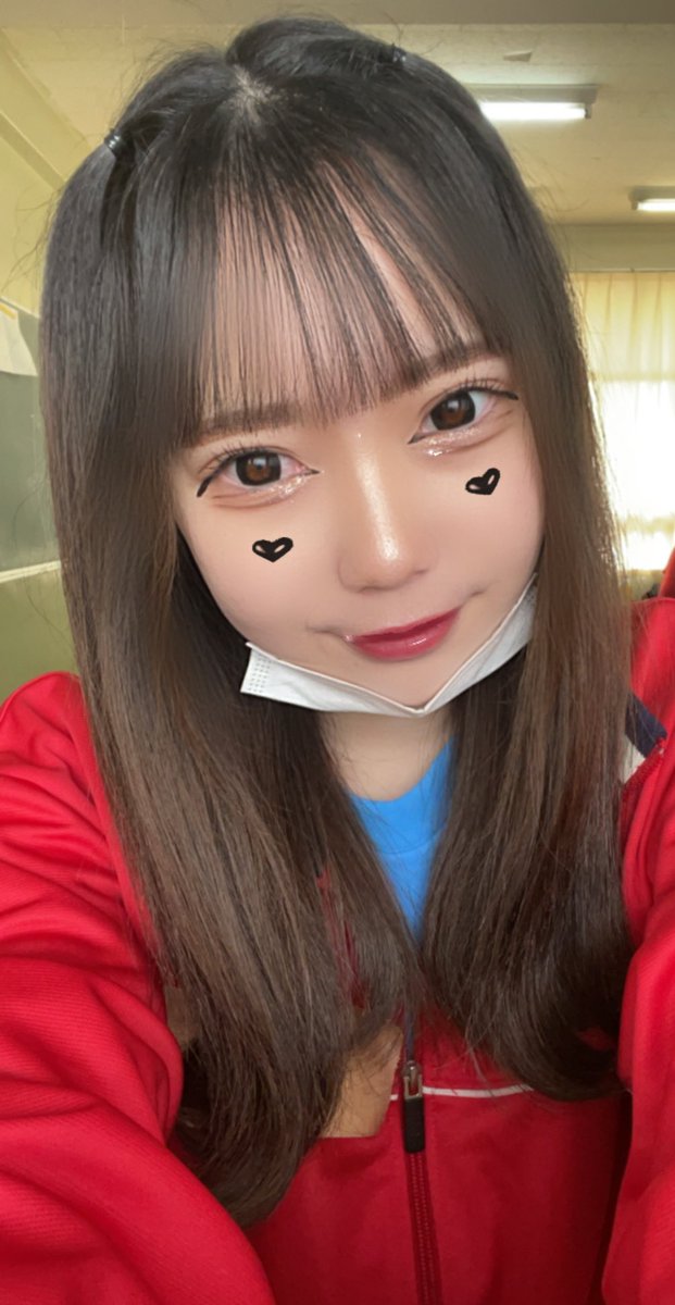 ongeeno_Twit's tweet photo. 球技大会っぽい髪型したー！ https://t.co/DhNRgkWsdH