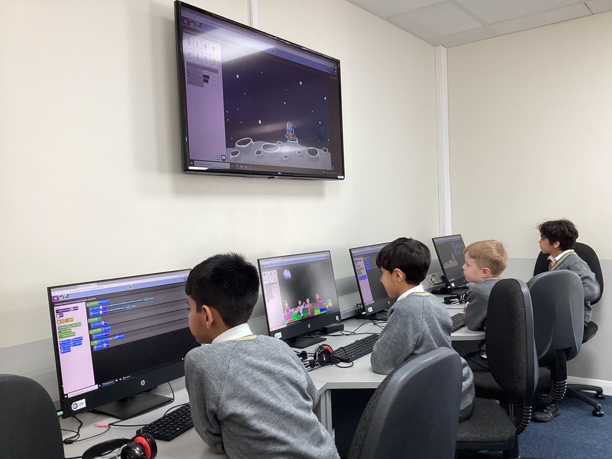 StainesPrepDigi's tweet photo. In #StainesPrepDigitalLearning #StainesPrepYear3 have been busy coding their own game in @purpleMash.
#StainesPrepBeYourBest #StainesPrepPride https://t.co/IWciZYehdQ