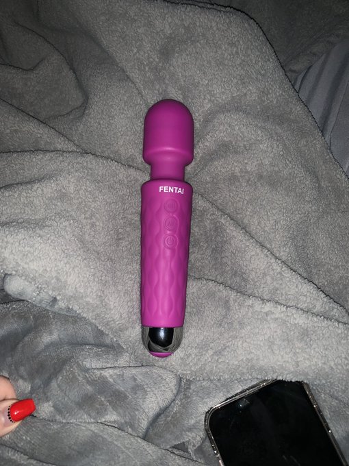 Fully charged and ready to use. I e been so fucking horny lately. https://t.co/klrT3Bx5Fx<a href="/tag/lingerie"class="tags"><span>#lingerie</span></a><a href="/tag/photoshoot"class="tags"><span>#photoshoot</span></a><a href="/tag/photooftheday"class="tags"><span>#photooftheday</span></a><a href="/tag/curvy"class="tags"><span>#curvy</span></a><a href="/tag/sexy"class="tags"><span>#sexy</span></a>