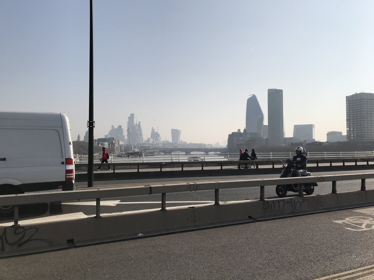 Pleased to have been at the launch of the <a href="/LondonAssembly/">London Assembly</a> #Environment Committee’s "Clean Air for all Londoners" report. What a day for it - this was the view as we travelled there. Stronger action on #AirPollution cannot come soon enough. london.gov.uk/press-releases…