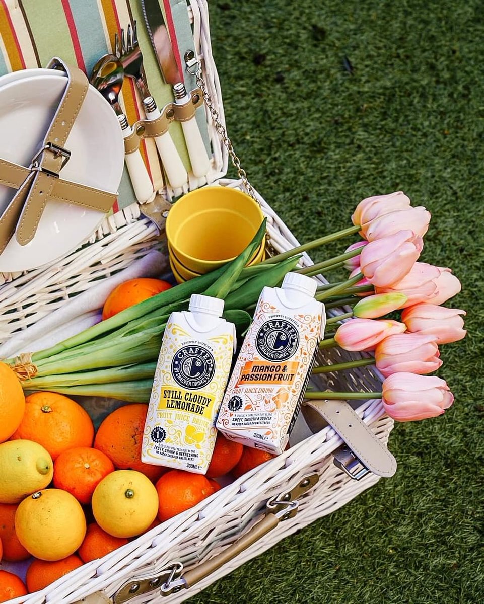 CraftedDrinks's tweet photo. Welcome back #Spring, oh how we've missed you 🌷🧺

There's nothing quite like sunshine, fresh air and the fruity and refreshing taste of our CRAFTED cartons to take your al fresco lunch hour up a notch 🌞 
 
Find us in the chiller at @holland_barrett 💛 https://t.co/qEkeqyVg2U