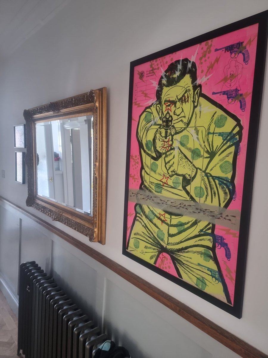 Doctoro74's tweet photo. We finally got around to putting up the fab artwork @freshmattic It looks banging! Keep doing what you're doing fella. https://t.co/Qw4GLAC6NX