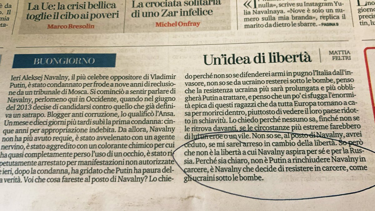OGiannino's tweet photo. Bravo @mattiafeltri. Va ripetuto sempre. Dopo il suo tentato assassinio, è @navalny che ha deciso di tornare in Russia per farsi carcerare e ricondannare ad anni di galera. Perché tutto il mondo vedesse cosa è davvero il regime di Putin che reprime, carcera, assassina e bombarda https://t.co/Xn4NlR4NLe