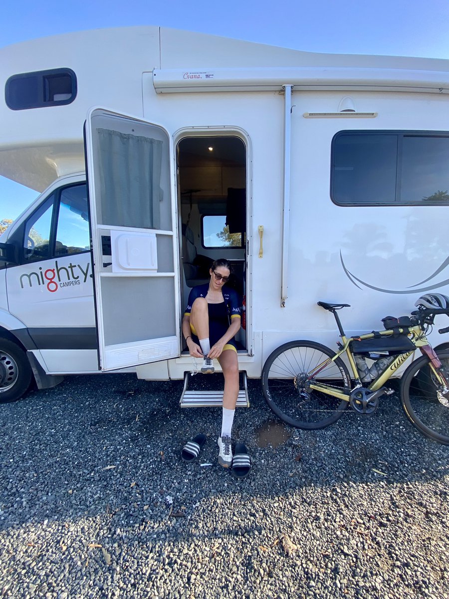 dr_dferguson's tweet photo. Week 24 22754km and a bit of catching up here - 4 flights from LHR saw us in Perth with a loaded camper and my Dad behind the wheel, destination Brisbane. Playing “is it a snake or a shredded truck tyre” kept us entertained for hours (1/3) @supportinform @LEDAortho #orthotwitter https://t.co/XBxPNs6t2X