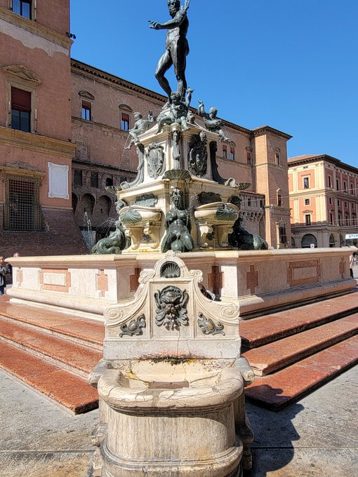 Fountain of Neptune https://t.co/bf6GpwyDF3