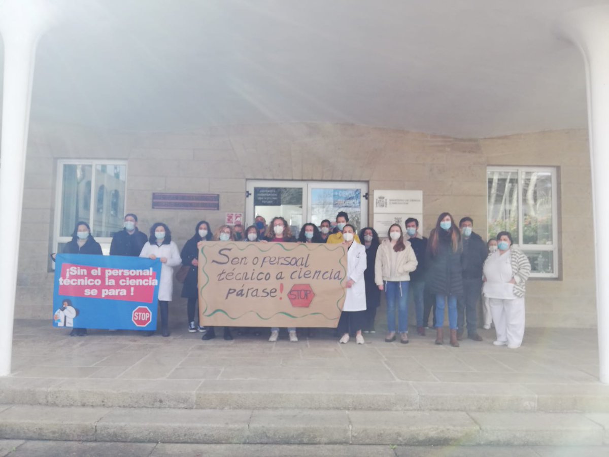 tecopis_oficial's tweet photo. Hoy distintas concentraciones en los centros de los OPIs y en el @CienciaGob a favor de una #LeyDeLaCienciaJusta en la que la #CarreraTecnicaYa exista para técnicos y personal de gestión
#QuienHaceLaCiencia también son los técnicos y personal de gestión #SinTecnicoNoHayFuturo https://t.co/eMXglu9R9r