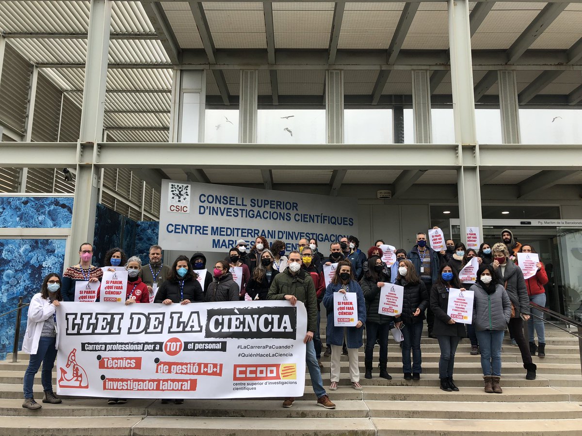 tecopis_oficial's tweet photo. Hoy distintas concentraciones en los centros de los OPIs y en el @CienciaGob a favor de una #LeyDeLaCienciaJusta en la que la #CarreraTecnicaYa exista para técnicos y personal de gestión
#QuienHaceLaCiencia también son los técnicos y personal de gestión #SinTecnicoNoHayFuturo https://t.co/eMXglu9R9r