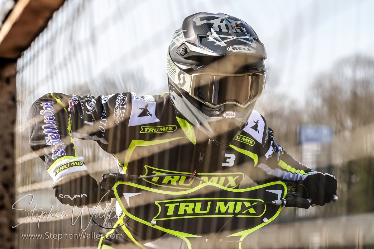 Stephen Waller tweet media