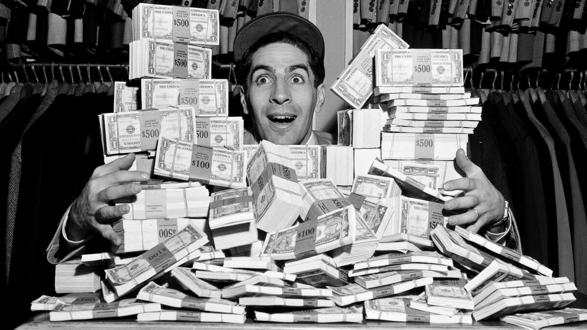 Top 10 money habits of self-made millionaires

// THREAD