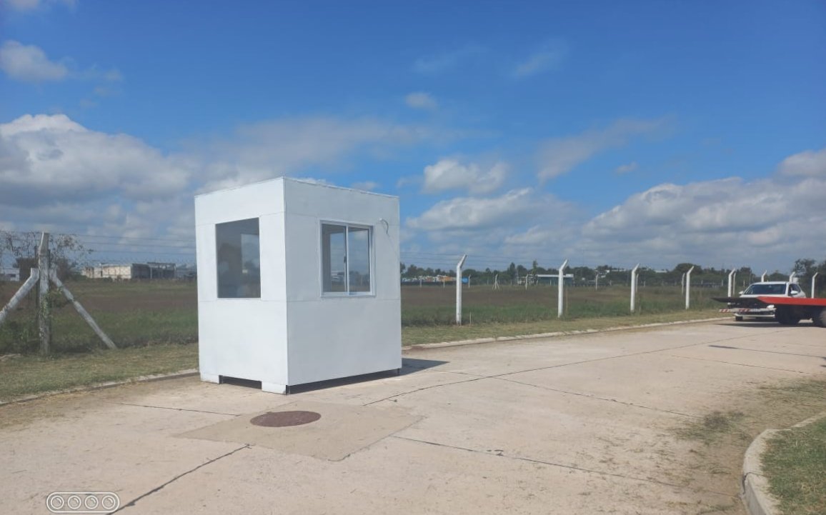 #Seguimos trabajando por y para los trabajadores y las trabajadoras. Servicio Country San Ignacio, gestión de la Secretaría Gremial, instalación de garitas nuevas para los compañeros y las compañeras.

<a href="/GustavoPedrOk/">Gustavo Pedrocca</a> <a href="/HectorPaezOK/">hector paez</a> <a href="/PatricioPedrOK/">Patricio Pedrocca</a> <a href="/suvicoarg/">Suvico</a>