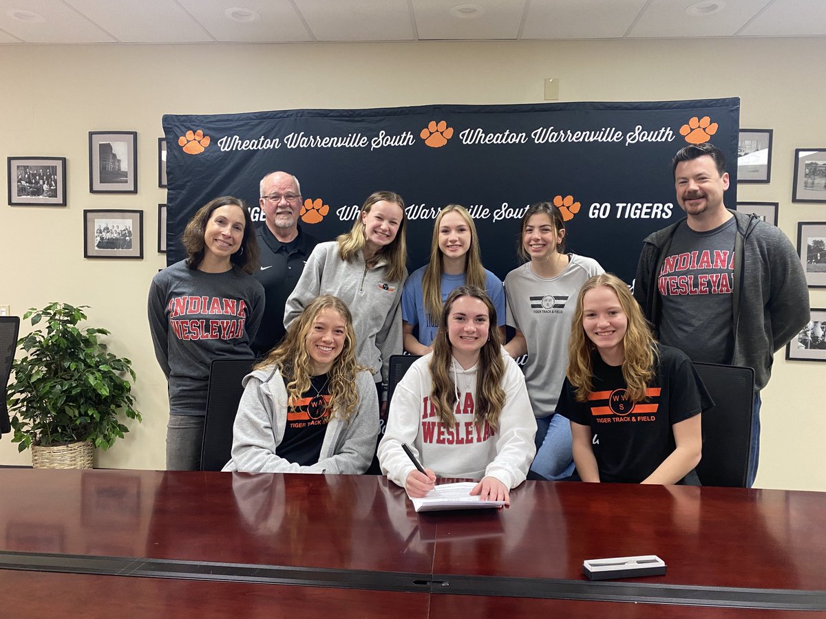 Congrats to Piper Lindsay on her commitment for Track and Field to Indiana Wesleyan University. Good luck, Piper!